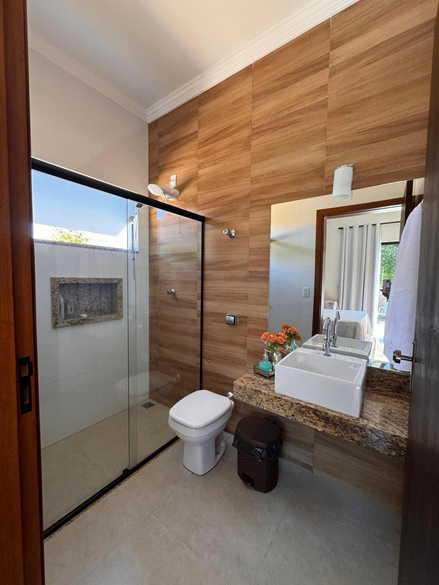 Casa Com Piscina Vista Para Lago, 03 Quartos Confortaveis กาปีตอลิโอ ภายนอก รูปภาพ