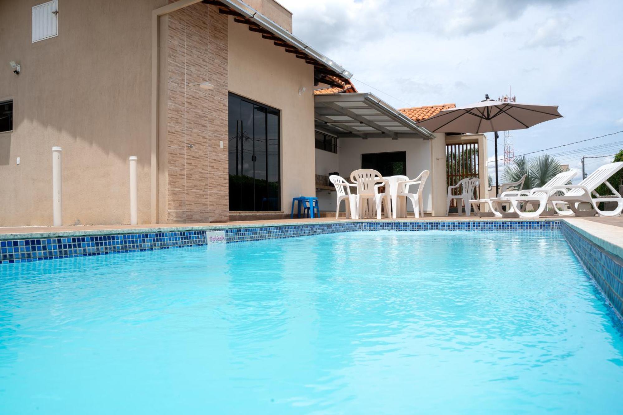 Casa Com Piscina Vista Para Lago, 03 Quartos Confortaveis กาปีตอลิโอ ภายนอก รูปภาพ